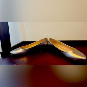 Steve Madden bronze flats. Size 10.